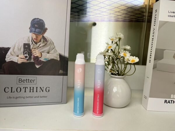 diya一次性電子煙.jpg Diya 7500 Puffs 拋棄式電子煙 叮啞一次性煙桿 新款上市 可充電霧化桿推薦